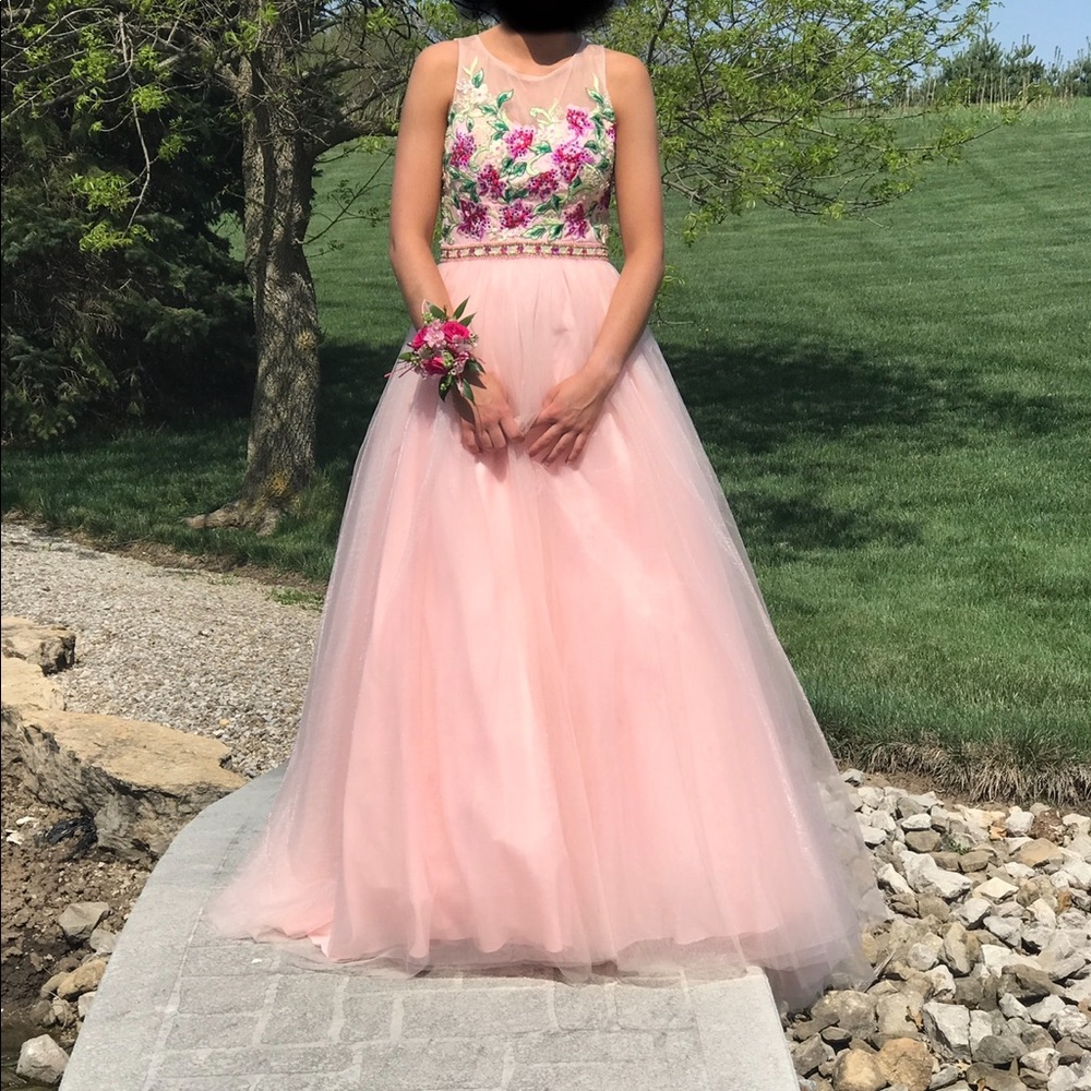 Prom dress